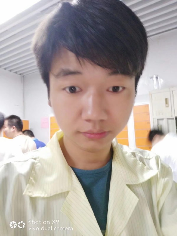 如果微笑的第一张照片--深圳蓝颜知己交友网