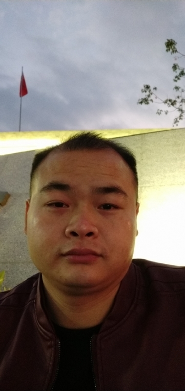 行者的第一张照片--深圳蓝颜知己交友网