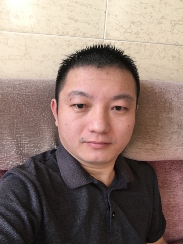 曲怀觞的第一张照片--深圳蓝颜知己交友网