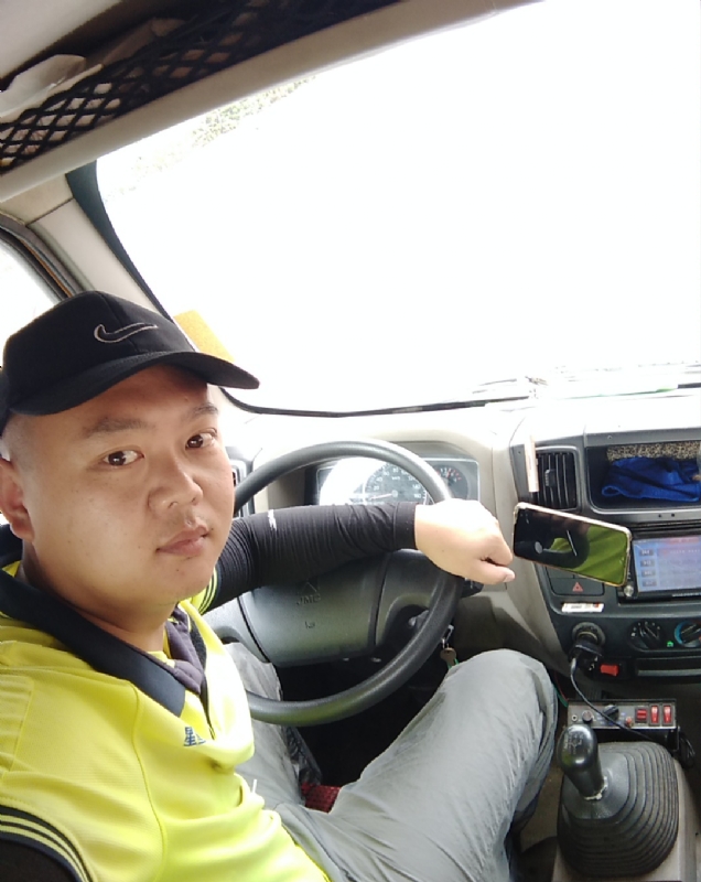 于于于的第一张照片--深圳蓝颜知己交友网