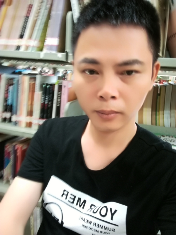 青青子衿的第一张照片--深圳蓝颜知己交友网