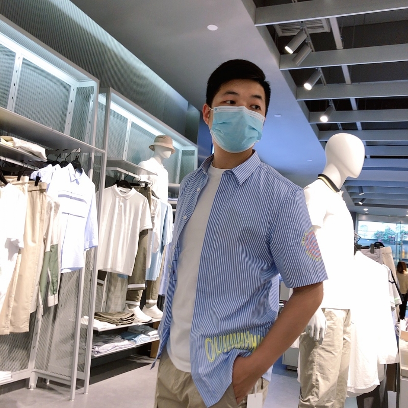 百年孤独的第一张照片--深圳蓝颜知己交友网