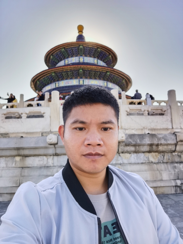 灵风的第二张照片--深圳蓝颜知己交友网