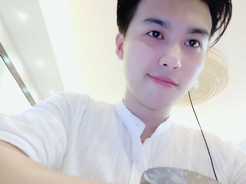 皮特王的第一张照片--深圳蓝颜知己交友网