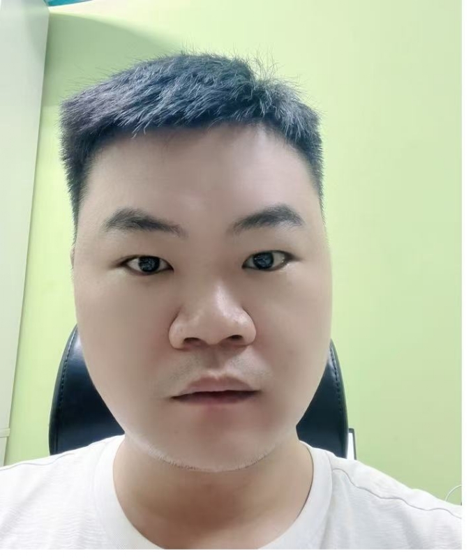 初白的第一张照片--深圳蓝颜知己交友网