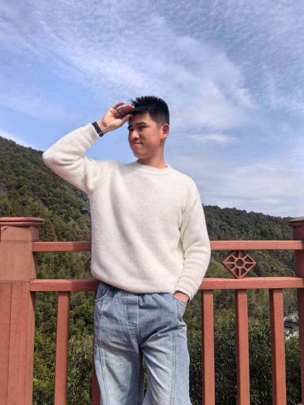 颜SEME的第一张照片--深圳蓝颜知己交友网