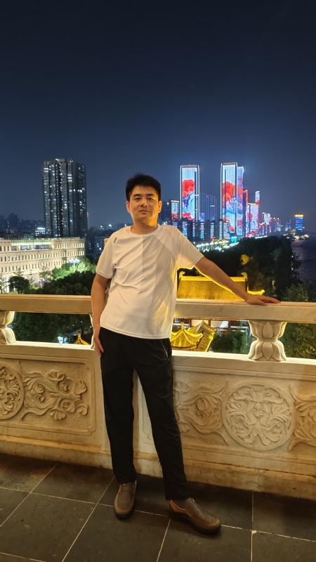 Bilybi的第一张照片--深圳蓝颜知己交友网