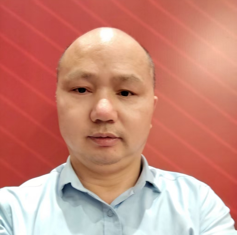 随缘的第一张照片--深圳蓝颜知己交友网